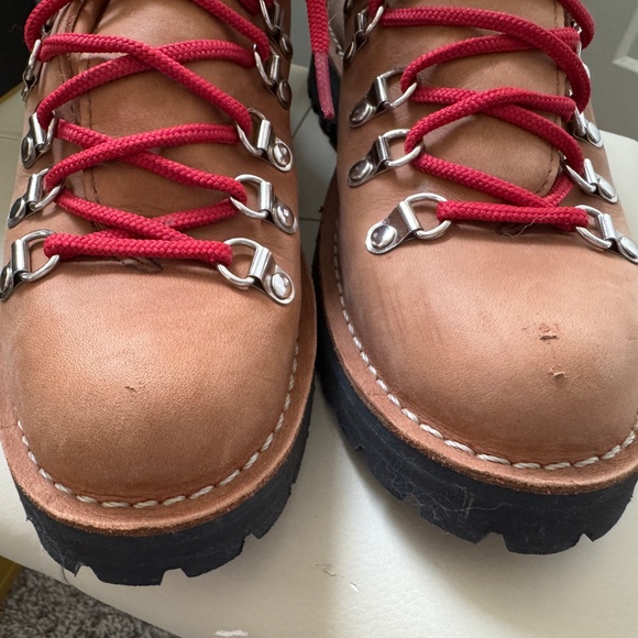 Danner Mountain Light Women’s Boots size 10 - Picture 3 of 4